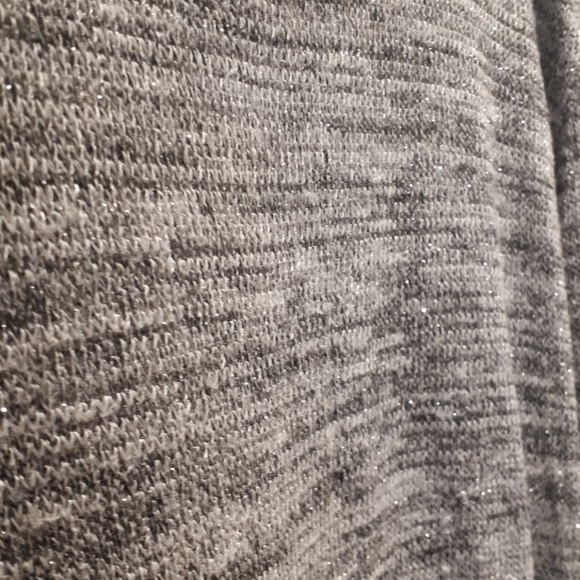 2 DYE 4 shining grey and silver top - Picture 3 of 4